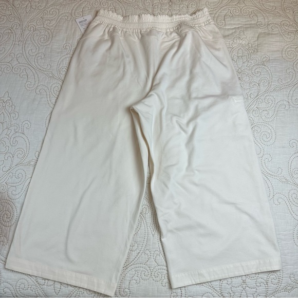 Athleta wide leg cropped cream white sweatpants - Picture 11 of 11